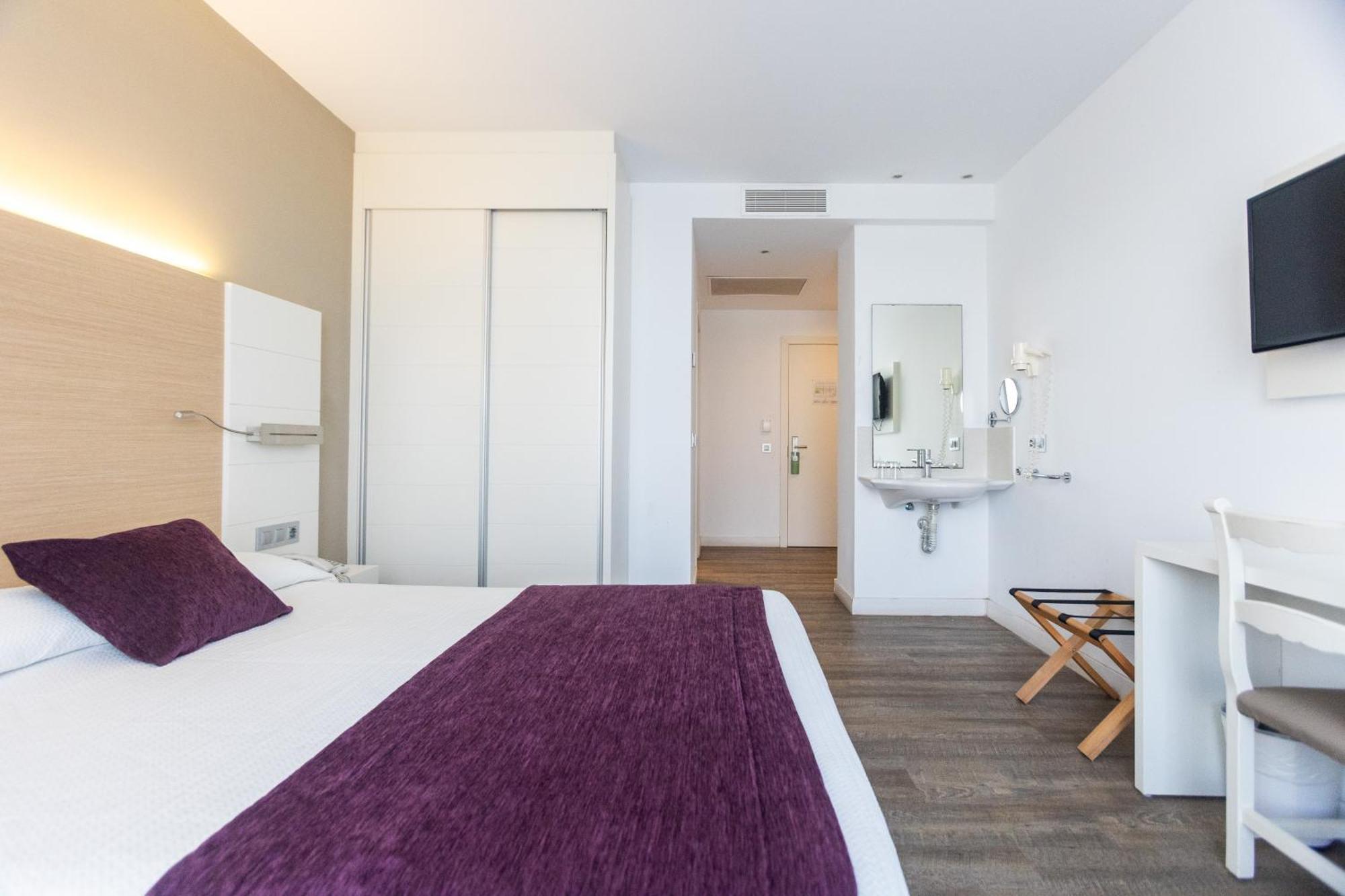 Hotel Mariant С'Іллот Екстер'єр фото